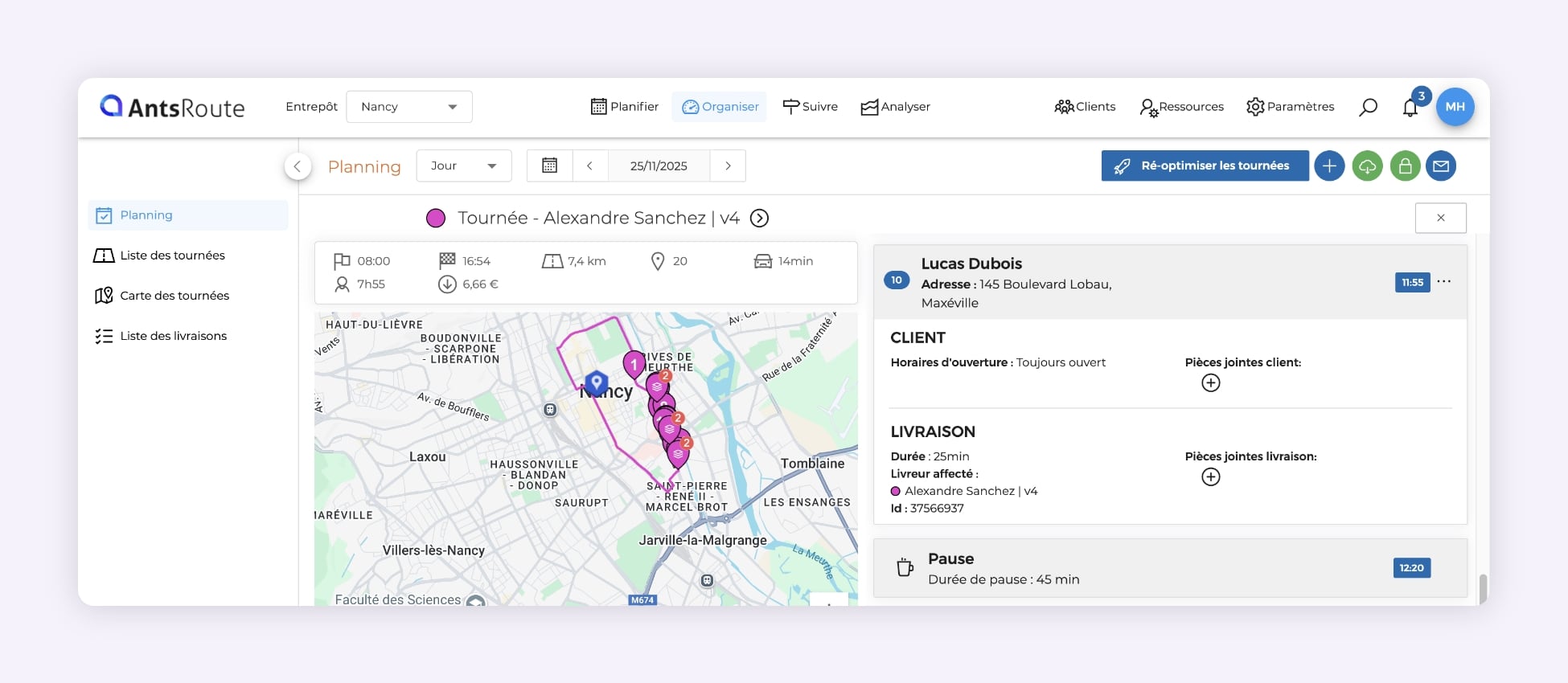 Capture d’écran d’AntsRoute affichant une tournée de livraison intégrant automatiquement la pause du chauffeur dans l’optimisation.