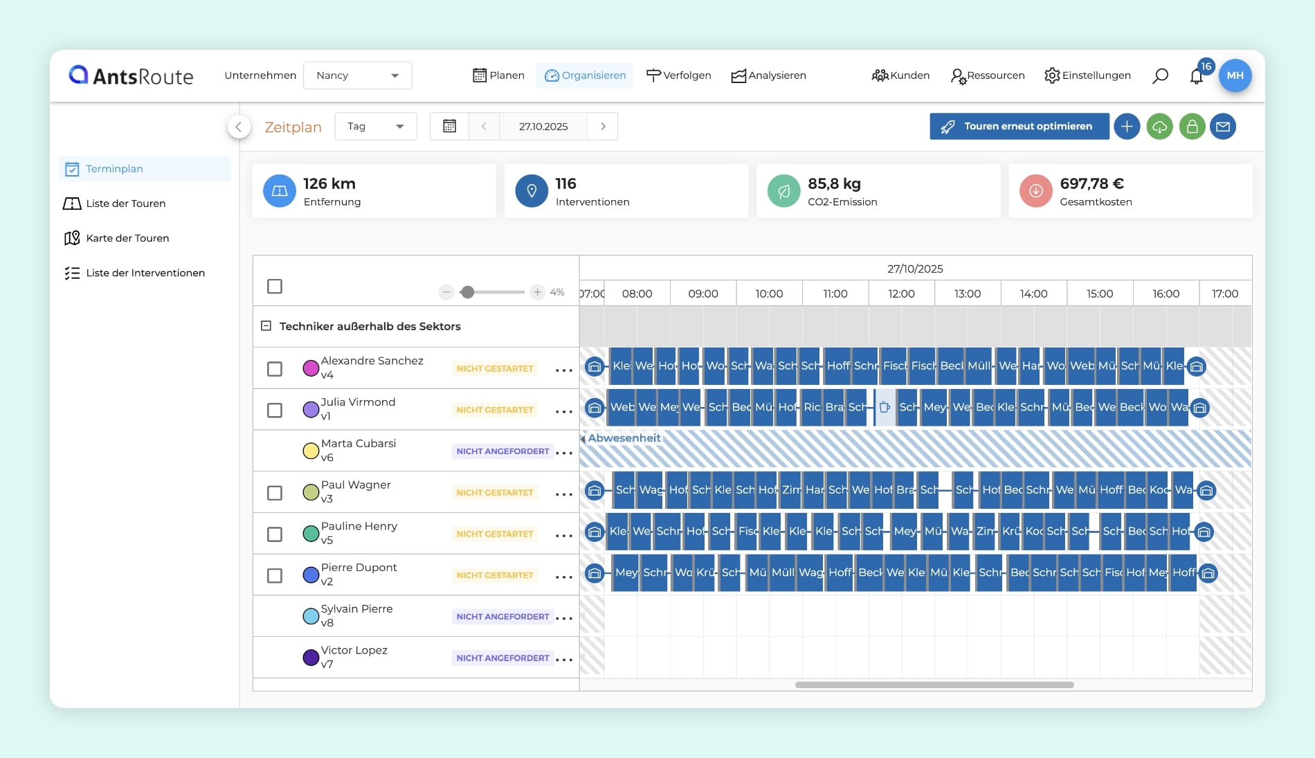 Tourenoptimierungs-Software AntsRoute: Oberfläche mit dem Einsatzplan von fünf Servicetechnikern. Jeder Einsatztermin ist sichtbar, inklusive der zugehörigen Details pro Techniker.