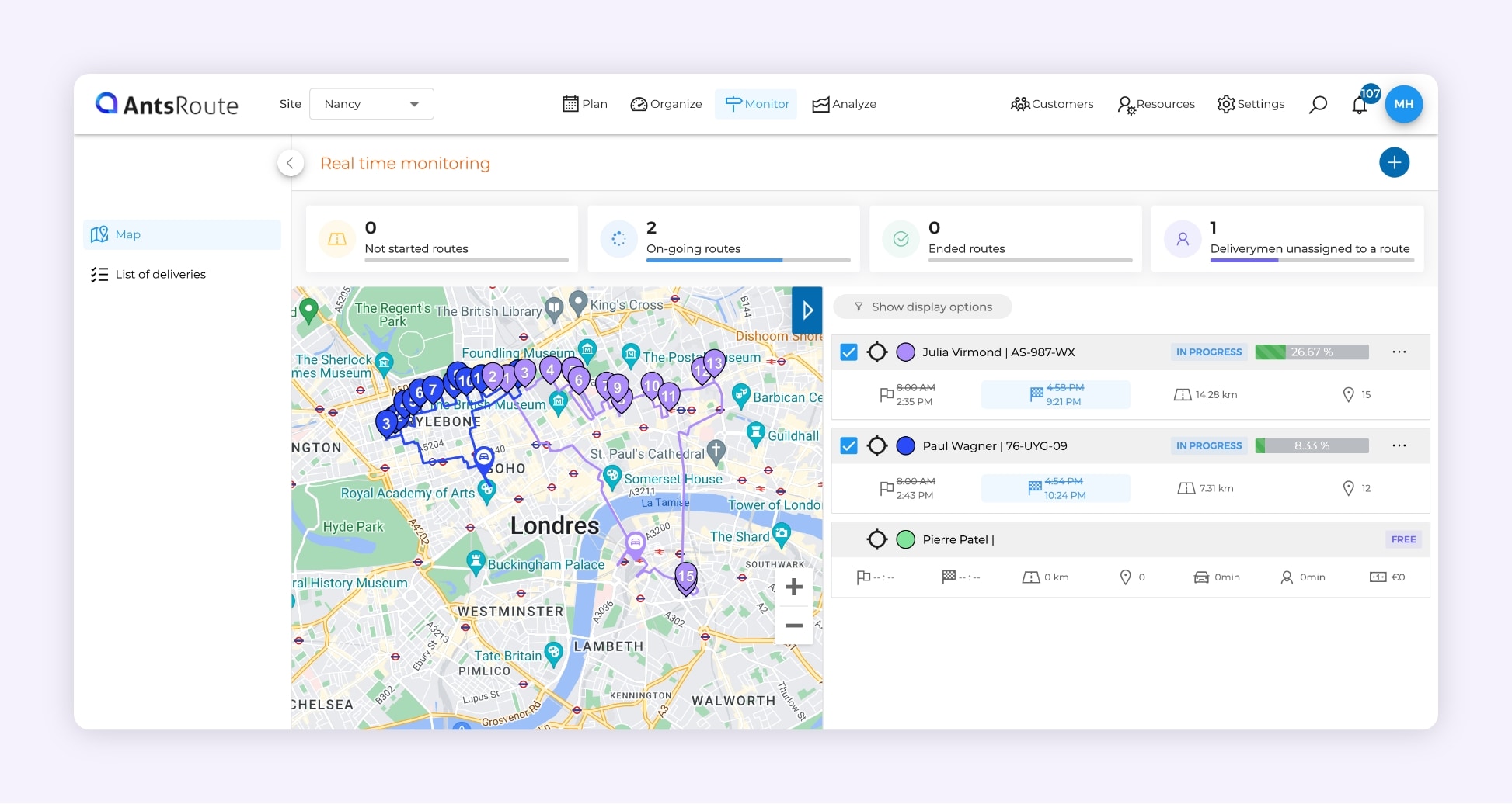 The AntsRoute software interface showing the tracking of two transport routes.