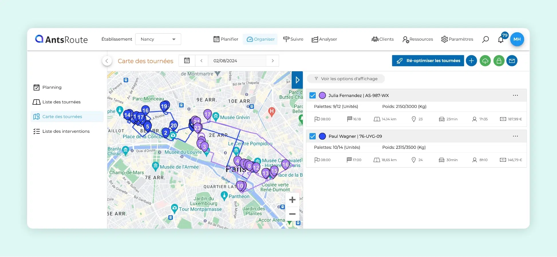L'interface AntsRoute montrant deux tournées de maintenance optimisées.